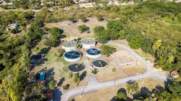 Concurso Sanesul MS: com vagas para diversos níveis de escolaridade; salários de até R$ 7,8 mil 1 Concurso Sanesul MS com vagas para diversos níveis de escolaridade; salários de até R$ 7,8 mil