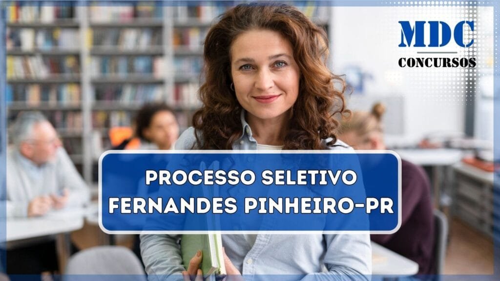 Processo Seletivo Fernandes Pinheiro – PR: 9 vagas e salários de até R$4,9 mil 1 Mulher sorridente com enquadramento médio na biblioteca | PSS Fernandes Pinheiro - PR