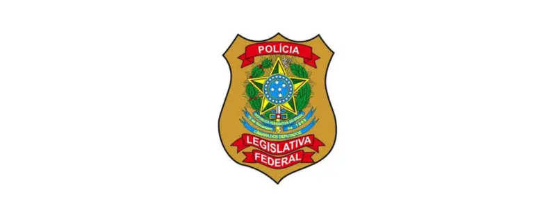 PLF Câmara dos Deputados abre concurso com 80 vagas e salários de R$ 21.328,08 1 Brasão da Polícia Legislativa Federal, da Câmara dos Deputados, com escudo dourado, estrela verde com símbolo do Brasil ao centro e faixas vermelhas com a inscrição “Polícia Legislativa Federal”.