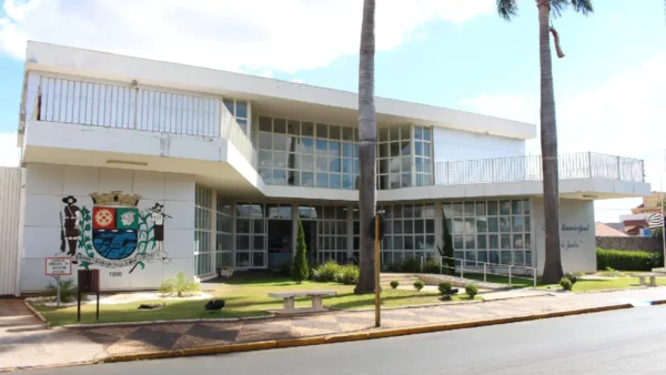 Concurso Bariri SP abre 26 vagas imediatas com salários de até R$ 19.593,52 2 Concurso Bariri SP