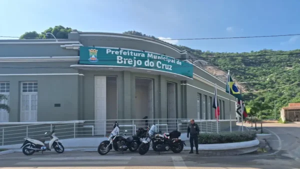 Concurso Brejo do Cruz PB com imagem da Prefeitura Municipal de Brejo do Cruz