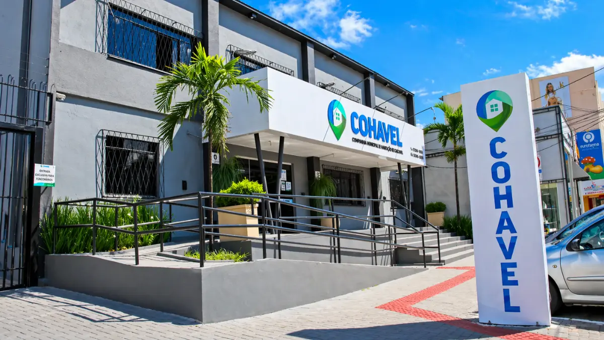 Concurso COHAVEL 2026 na sede da companhia em Cascavel