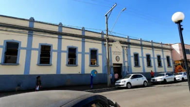 Fachada da Prefeitura Municipal de Cabo Verde MG, sede do concurso Cabo Verde MG com 50 vagas para diversos cargos