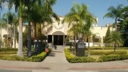 Concurso Câmara de Bom Despacho MG 2026 na sede da Câmara Municipal