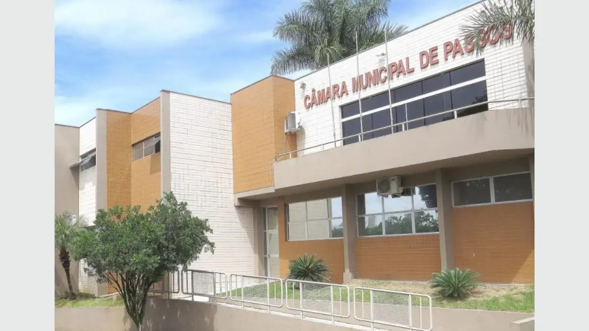Fachada da Câmara Municipal de Passos MG, sede do Concurso Câmara de Passos MG 2026
