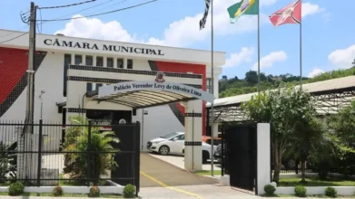 Concurso Câmara de Santa Isabel SP 2026 — fachada da Câmara Municipal, Palácio Vereador Levy de Oliveira Lima, em Santa Isabel, São Paulo