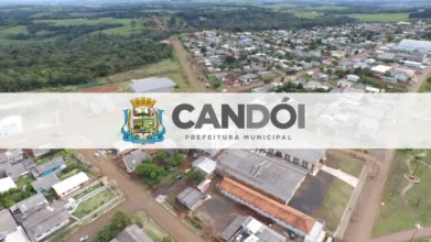 Concurso Candói PR 2026 com imagem aérea da cidade e identificação da prefeitura