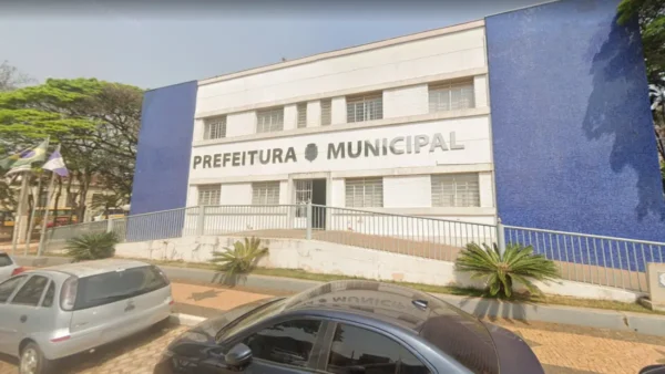 Concurso Dois Córregos SP 2026 na sede da Prefeitura Municipal de Dois Córregos