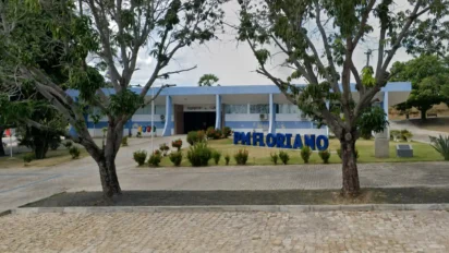 Fachada da Prefeitura Municipal de Floriano, no Piauí, sede do concurso Floriano PI