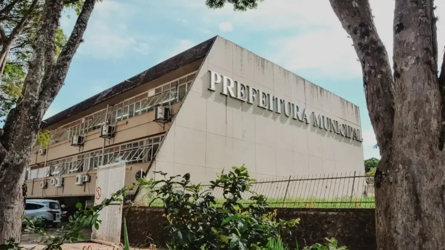 Fachada da Prefeitura Municipal de Franca SP, sede do concurso Franca SP com vagas para diversos cargos