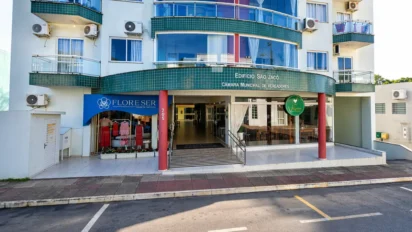 Concurso Itapiranga SC 2026 — fachada da Câmara Municipal de Vereadores no Edifício São Jacó, centro de Itapiranga/SC