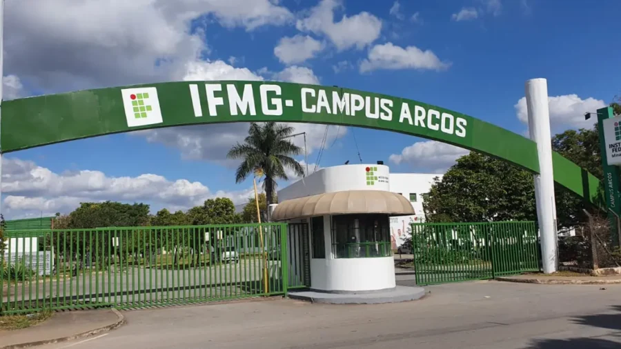 campus arcos do ifmg com entrada principal da instituicao relacionado a especializacao ead gratuita