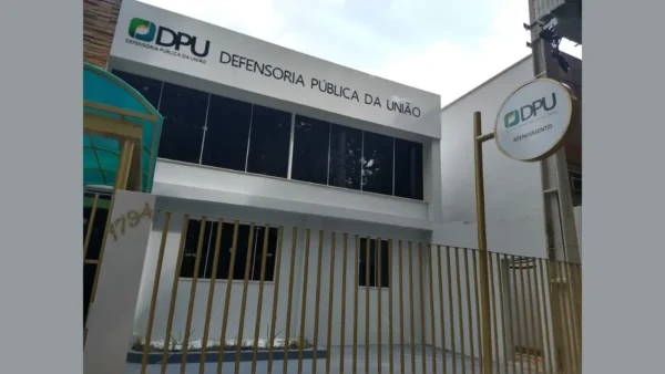 Estágio DPU: Defensoria Pública da União em RO abre vagas de estágio em Porto Velho 2 Fachada da unidade da Defensoria Pública da União, órgão que oferece estágio DPU em Belém do Pará