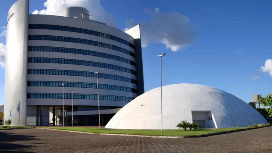 Sede da Justiça Federal do Piauí, local das oportunidades de estágio TRF1 em Teresina