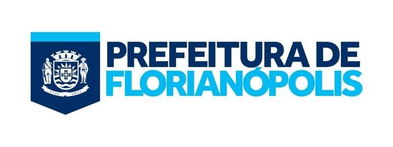 Florianópolis abre seleção c/ salários de até R$ 5,7 mil na Educação 1 Logotipo da Prefeitura de Florianópolis com brasão à esquerda em tons de azul e o nome "Prefeitura de Florianópolis" à direita em letras maiúsculas.