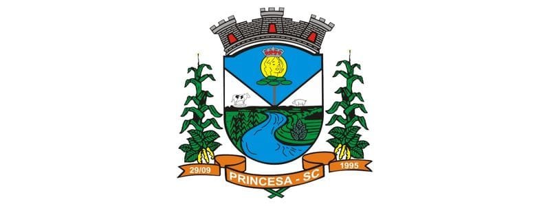 Prefeitura de Princesa lança PSS c/ salários de até R$ 6,8 mil 1 Brasão da Prefeitura de Princesa/SC com coroa, rio, plantações, animais, espigas de milho e datas 29/09 e 1995 em faixa laranja.
