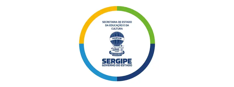 Logotipo da Secretaria de Estado da Educação e da Cultura de Sergipe - SEDUC/SE, com um balão estilizado ao centro e um círculo colorido ao redor nas cores amarelo, verde, azul-claro e azul-escuro.