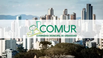 Processo seletivo COMUR Novo Hamburgo RS com vista dos prédios da cidade ao fundo das montanhas