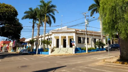 Paço Municipal de Elias Fausto SP, sede do processo seletivo Elias Fausto SP