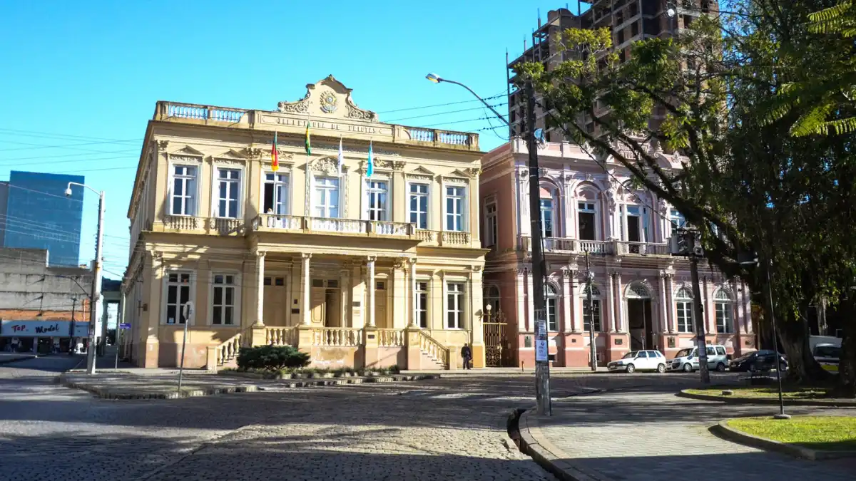 Processo Seletivo Pelotas RS 2026 — fachada da Prefeitura Municipal de Pelotas, no Rio Grande do Sul