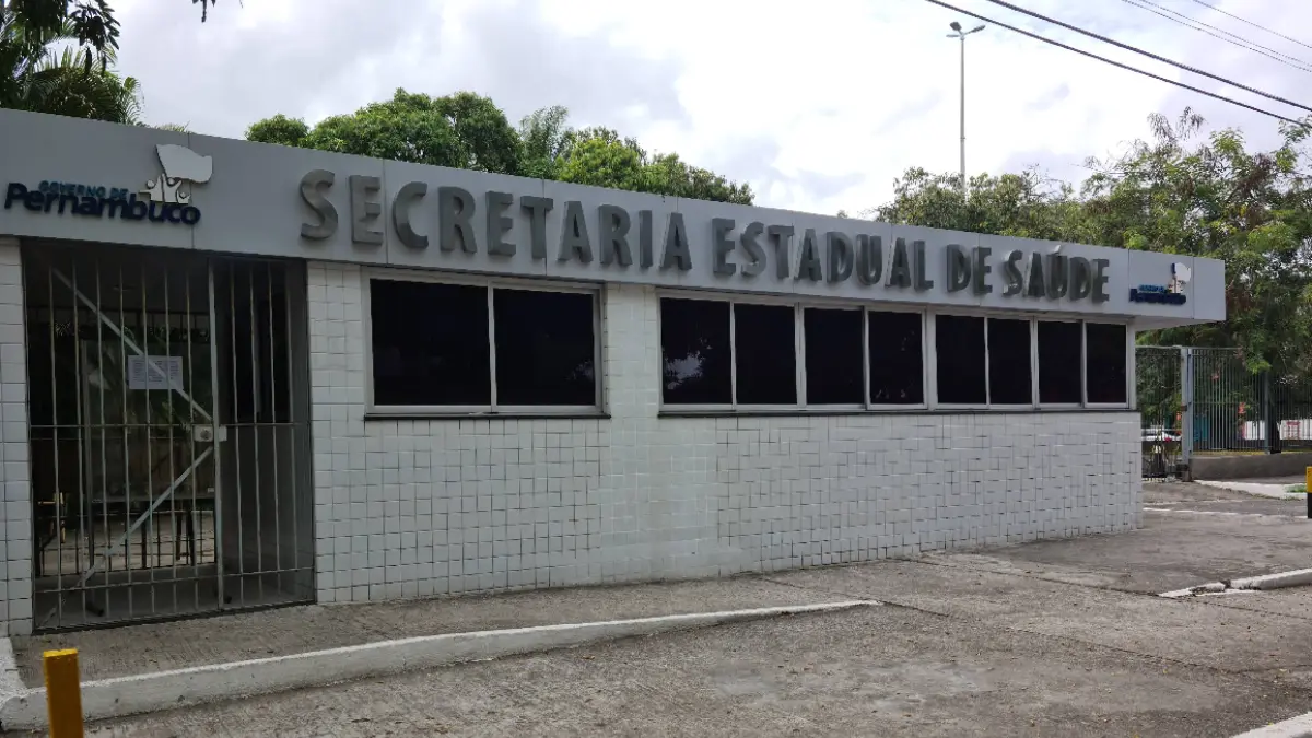 Fachada da Secretaria Estadual de Saúde de Pernambuco, sede do processo seletivo SES PE 2026