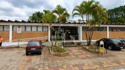 Fachada da Prefeitura da Estância Turística de São Roque, sede do processo seletivo São Roque SP do Departamento de Educação e Cultura