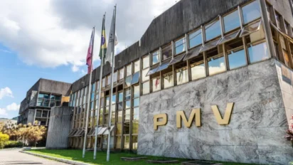 Processo seletivo Vitória ES 2026: sede da Prefeitura de Vitória com fachada administrativa
