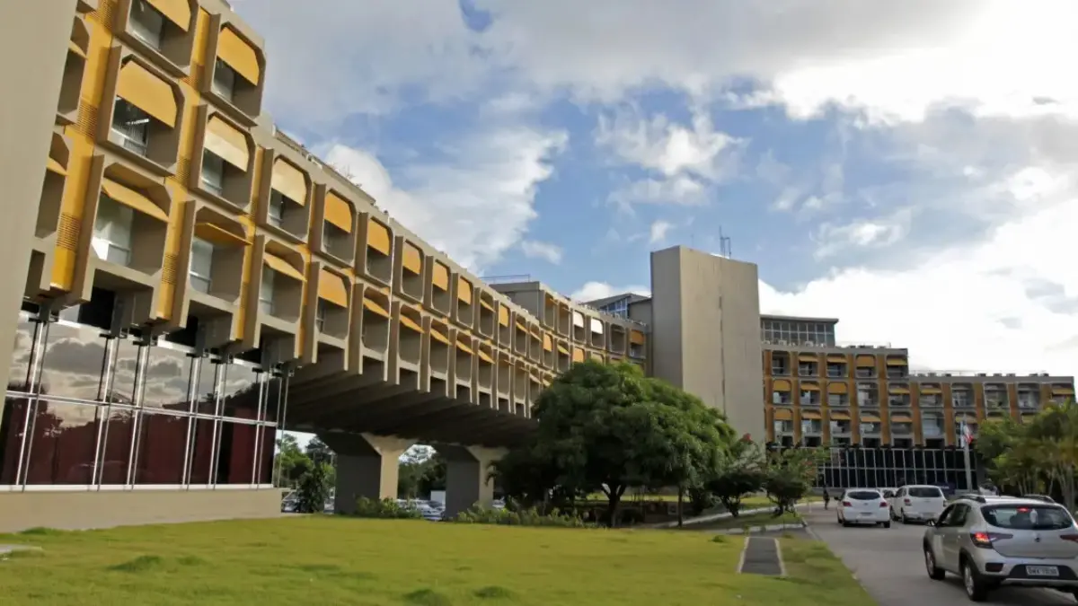 REDA SESAB BA 2026 — fachada da Secretaria da Saúde do Estado da Bahia, em Salvador