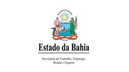 Imagem com o brasão oficial do Estado da Bahia ao centro, contendo figuras humanas representando o trabalho e a justiça, além de elementos como mar, montanhas e embarcação. Acima do brasão, lê-se "Estado da Bahia", e abaixo, "Secretaria do Trabalho, Emprego, Renda e Esporte". A arte institucional representa o governo estadual e seus órgãos administrativos. Ideal para uso oficial e informativo (Imagem com o brasão oficial do Estado da Bahia ao centro, contendo figuras humanas representando o trabalho e a justiça, além de elementos como mar, montanhas e embarcação. Acima do brasão, lê-se "Estado da Bahia", e abaixo, "Secretaria do Trabalho, Emprego, Renda e Esporte". A arte institucional representa o governo estadual e seus órgãos administrativos. Ideal para uso oficial e informativo. (REDA SETRE)